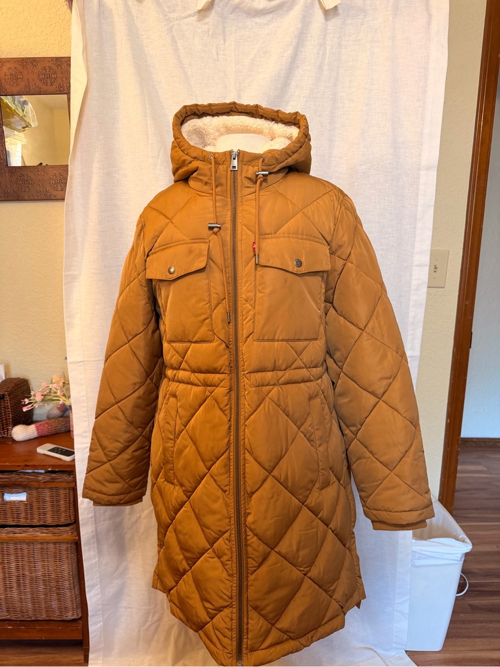 Levi's Quilted Hooded Puffer Coat in Camel Brown